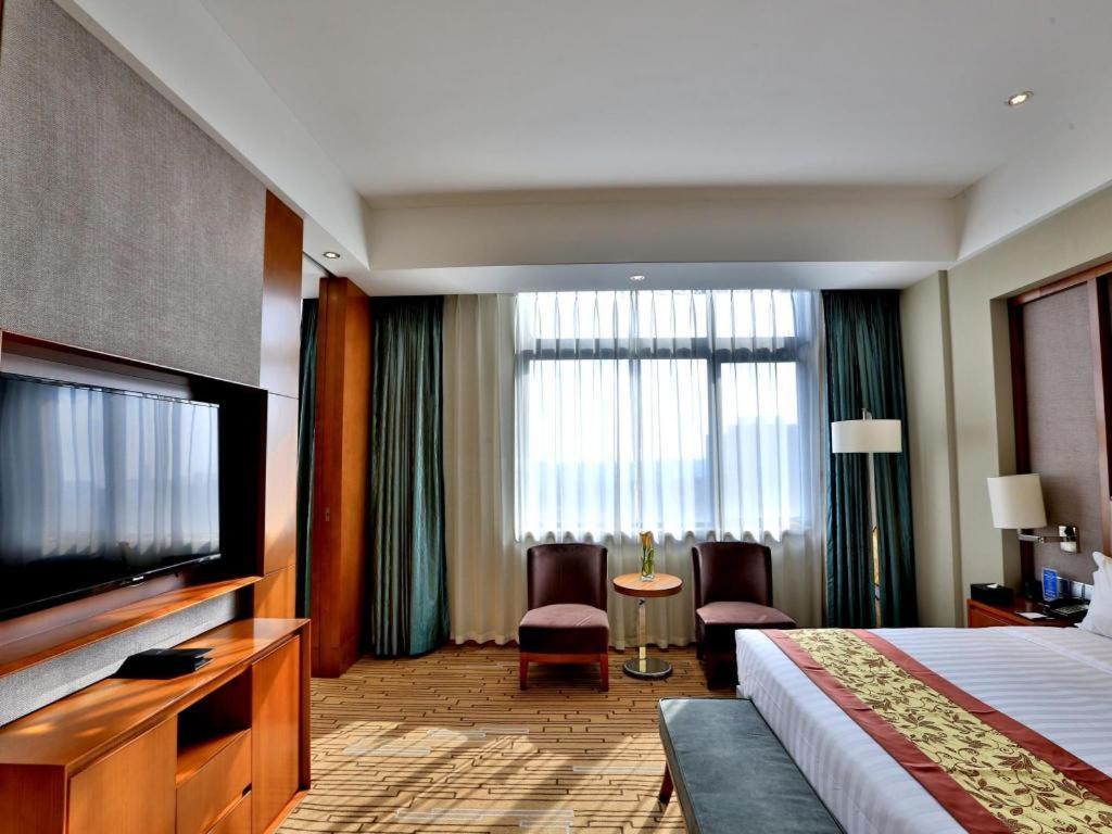 Shenyang Rayfont International Hotel Dış mekan fotoğraf