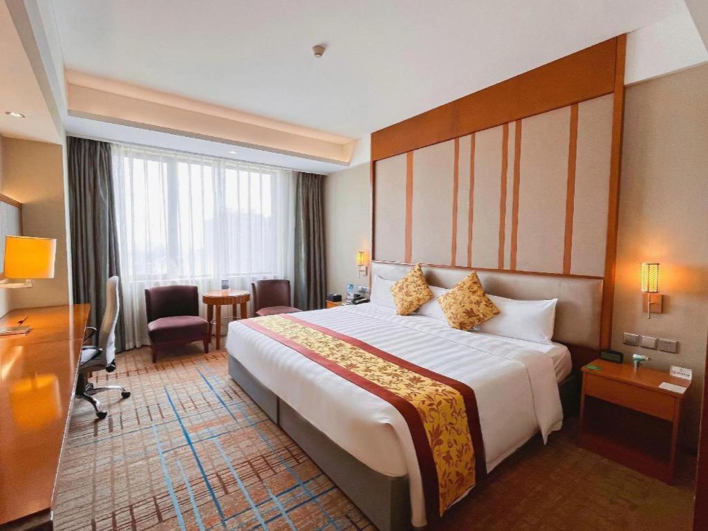 Shenyang Rayfont International Hotel Dış mekan fotoğraf